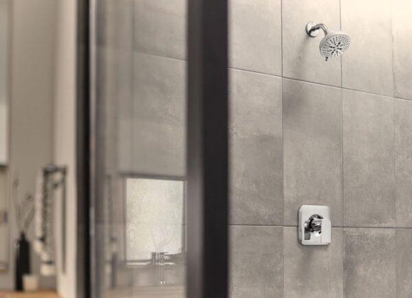 Moen Chrome Hydro Energetix Eight-Function Showerhead with Standard 5" Diameter Spray Head, 200W0