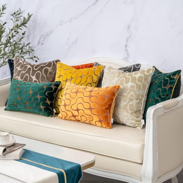 Yangest Green Square Throw Pillow Cover Wavy Velvet Cushion Cover Modern Zippered Pillowcase for Sofa Couch Bedroom Living Room Chair, 20 x 20 Inch