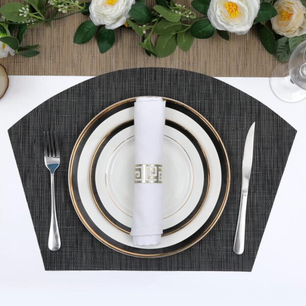 SHACOS Large Size Wedge Placemats with Centerpiece Round Mat Set of 5 Round Table Place Mats Washable Dining Table Placemats Reversible Durable, Black Gray