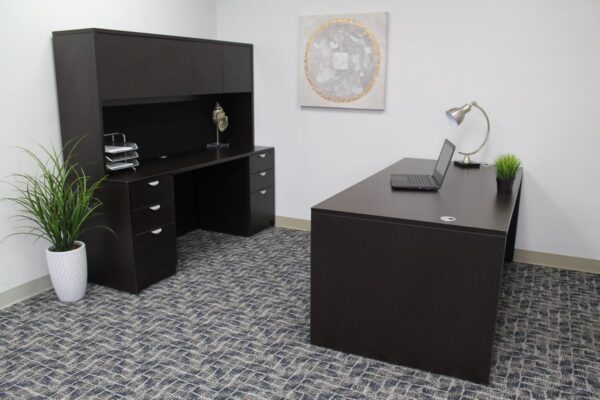 Boss Office Products Holland 71" Executive Desk and Credenza with 2 File Storage Pedestal and Hutch, Mocha