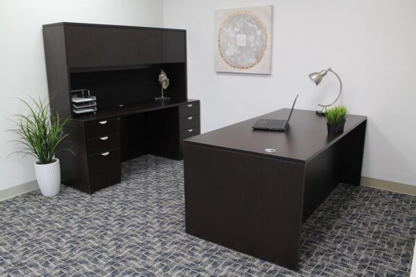 Boss Office Products Holland 71" Executive Desk and Credenza with 2 File Storage Pedestal and Hutch, Mocha